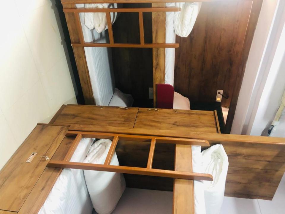 Everest Stays Rooms And Dormitory 孟买 外观 照片