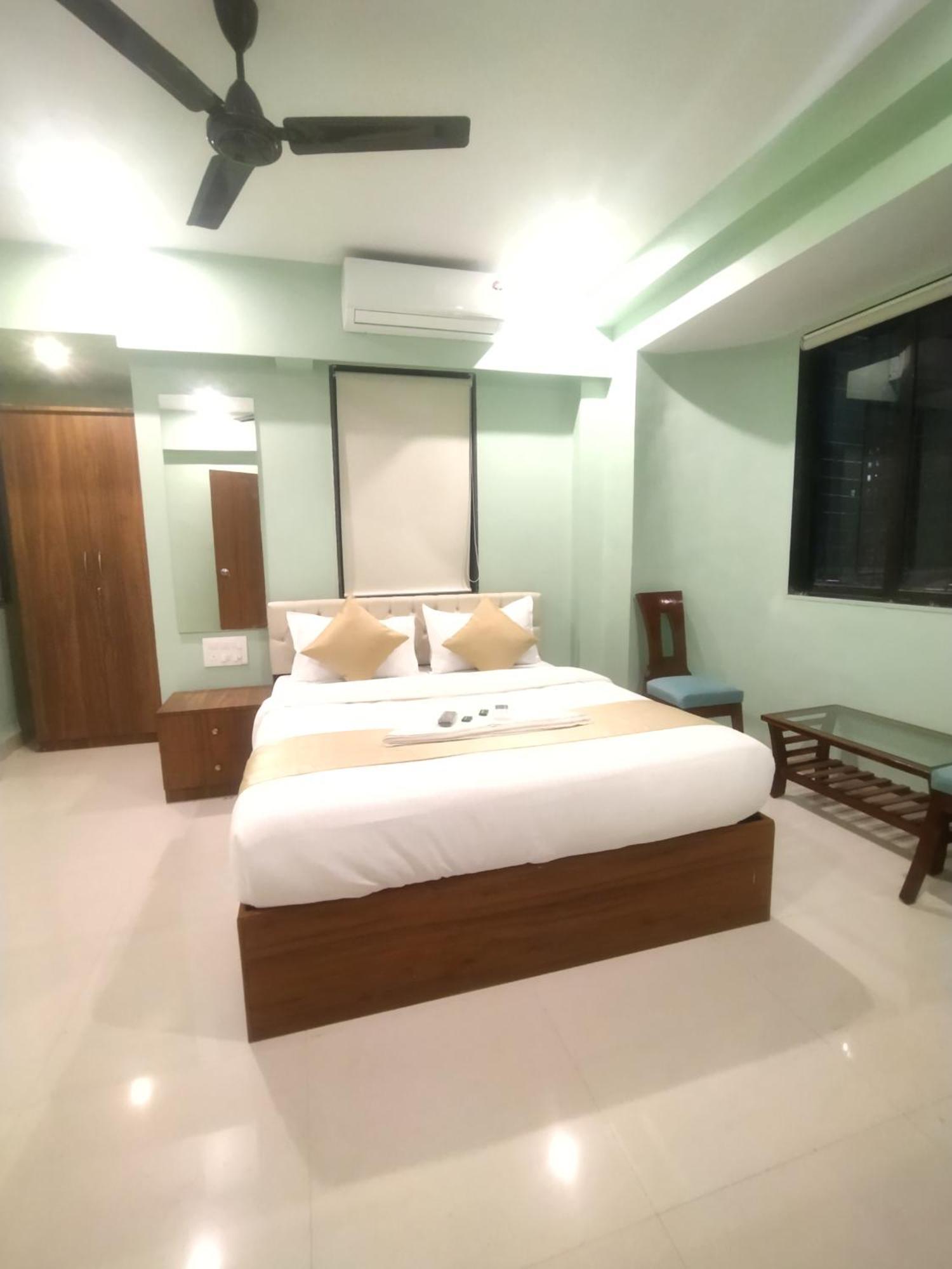 Everest Stays Rooms And Dormitory 孟买 外观 照片