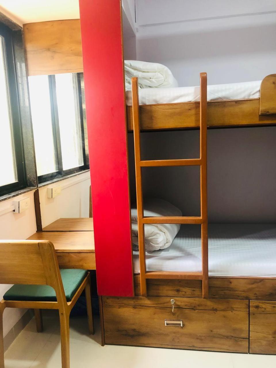 Everest Stays Rooms And Dormitory 孟买 外观 照片